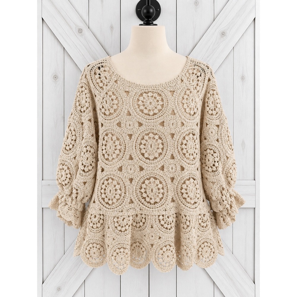 Solitaire All Over Crochet Top Blouse XL Beige Boho Ruffle Sleeve Peplum Hem